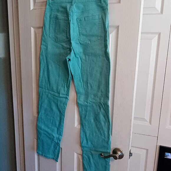 Gloria Vanderbilt Amanda Sz 10, Teal, Hi Rise Pants, NWOT, 5 Pockets, Denim - Picture 2 of 4